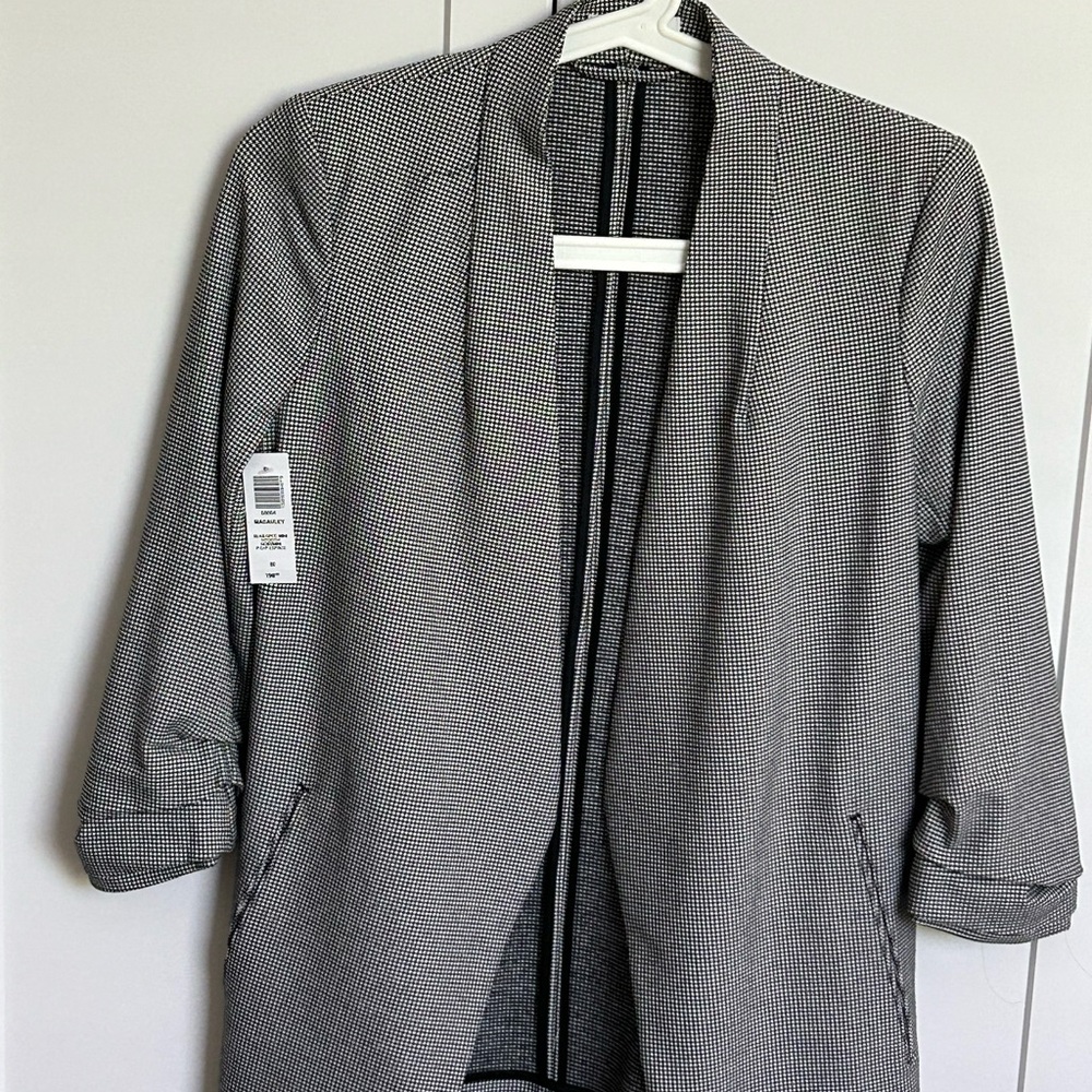 Aritzia Babaton Atelier Macauley Black And White Blazer Size 00 NWT